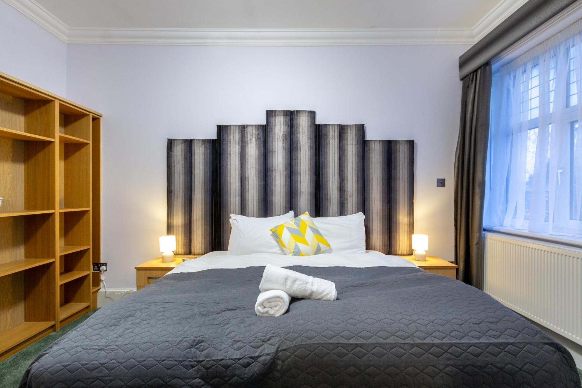 London Gatwick Inn Exteriör bild