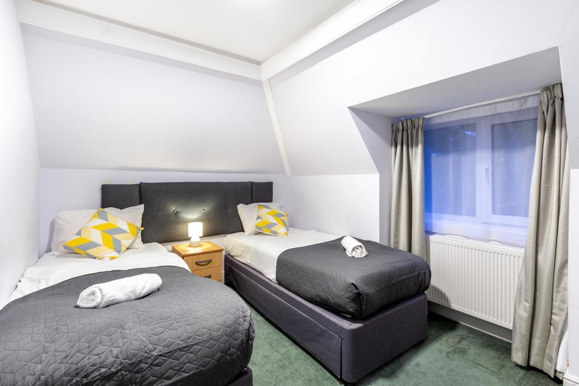 London Gatwick Inn Exteriör bild